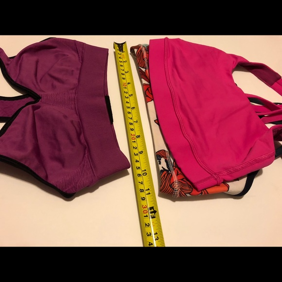 Lot of 3 LULULEMON workout bras Size 2-4 GUC - Picture 3 of 3